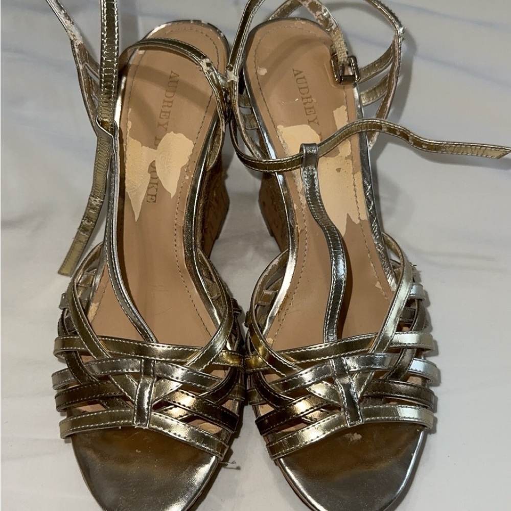 Audrey Brooke Gold Glamorous Sandals